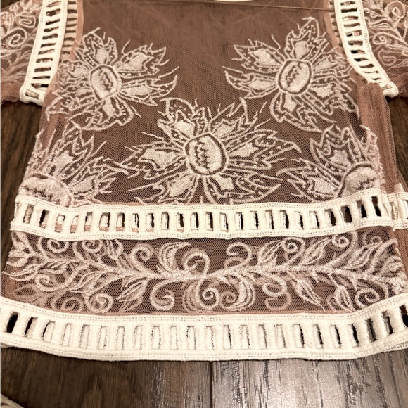 For Love And Lemons Desert Nights Crop Top Size S White and Nude Lace - Picture 6 of 8